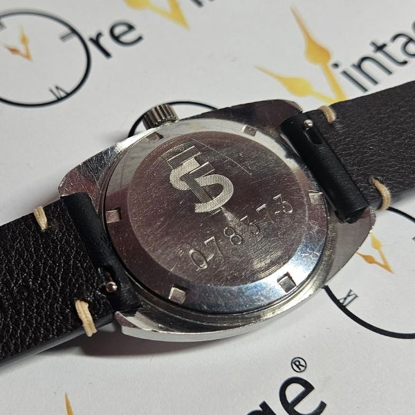 UNIVERSAL GENEVE fs 864 107