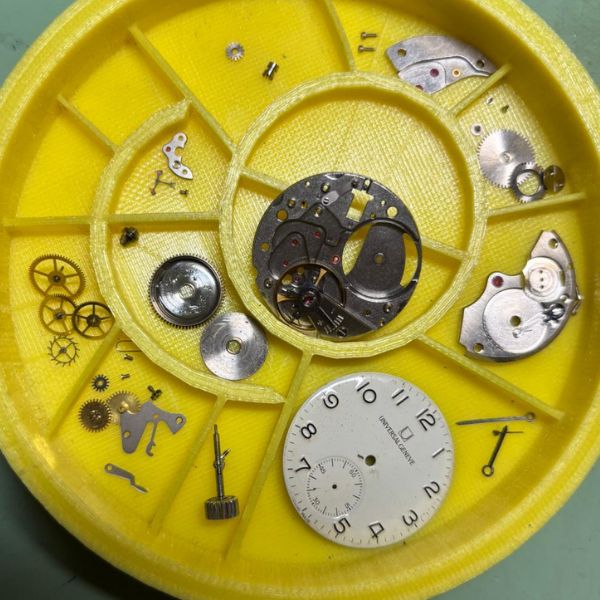 UNIVERSAL GENEVE fs 864 107