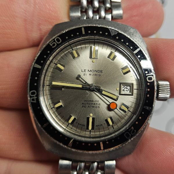 LE MONDE SUPERSUB VINTAGE
